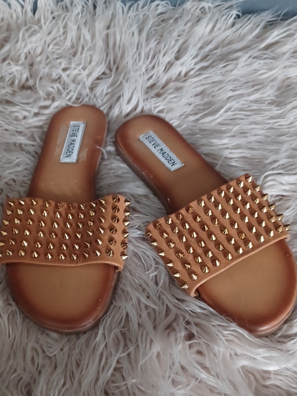 Steve Madden  Spiky Sandals